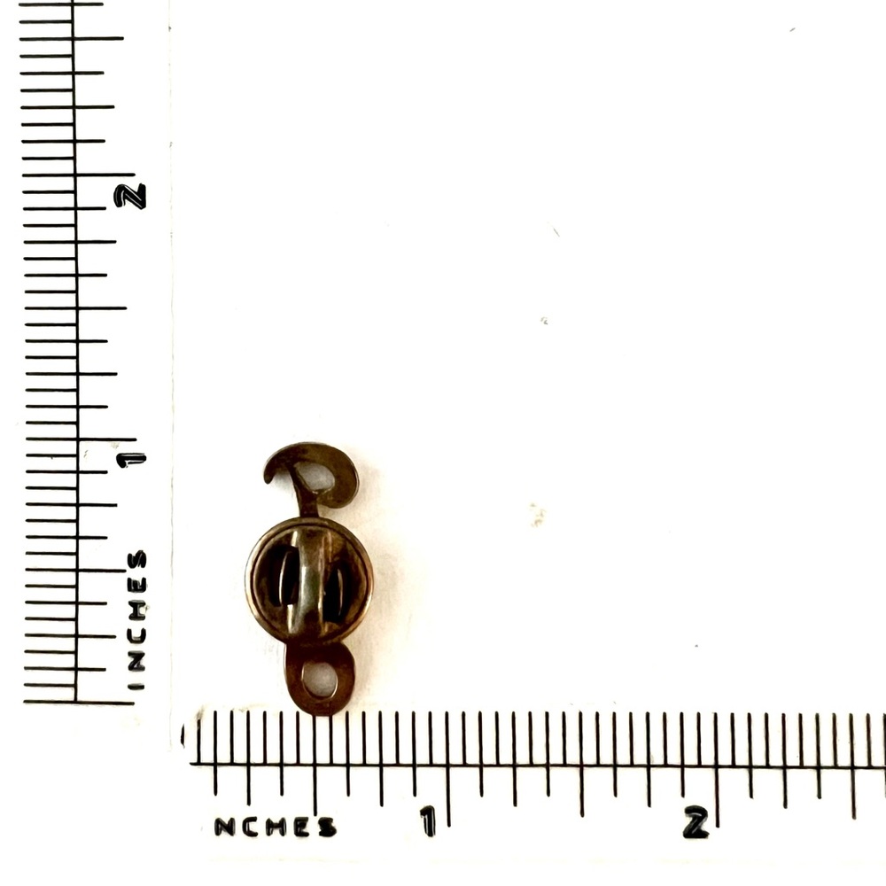 J Letter Pin - Picture 2 of 2